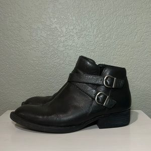 Born black leather bootie